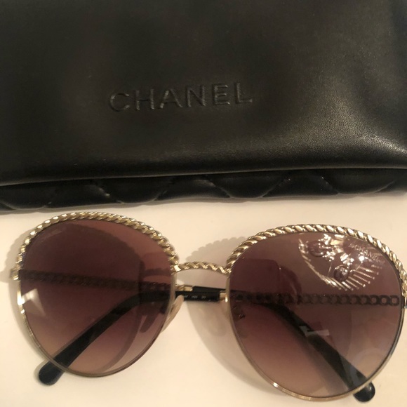 Chanel sunglasses - Picture 2 of 8
